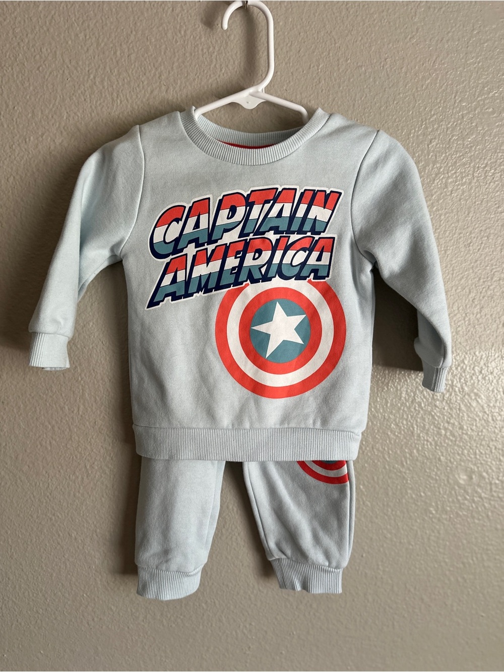 Marvel Captain America size 9-12 months sweat set for baby boy
